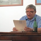 Обложка альбома: Выступление Андрея Добрынина на поэзоконцерте Андрея Добрынина и Александра Тенишева 22 апреля 2011 года в Москве в Литературном музее